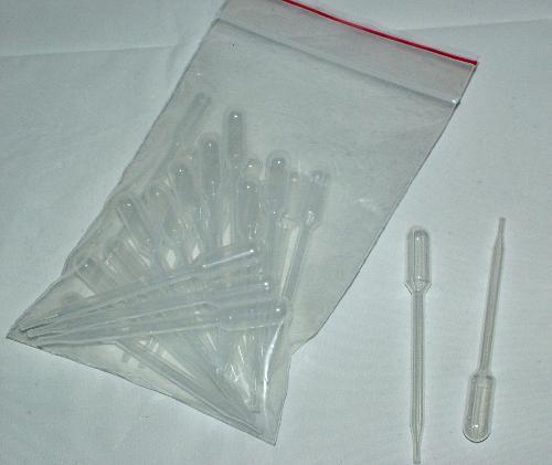 Plastic disposable pipettes