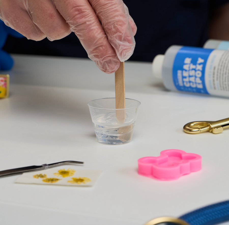 How to discount cast clear resin