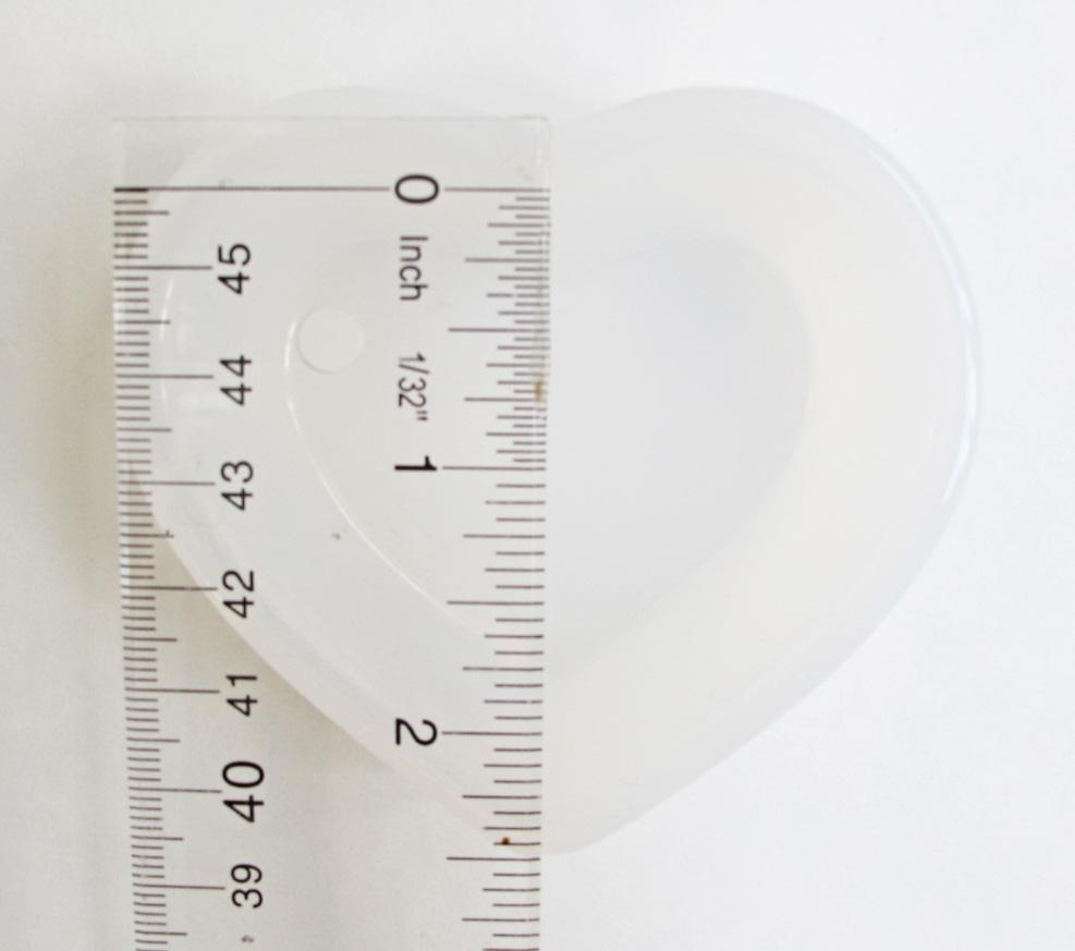 https://shop.resinobsession.com/cdn/shop/products/heart_bowl_mold_with_inches_ruler.jpg?v=1624388511