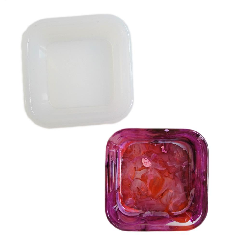 Square bowl mold with sample resin bowl